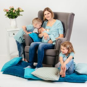 Schöne und Funktionale Kleidung zur Geburt: MediTex® begrüßt alle Neugeborenen
